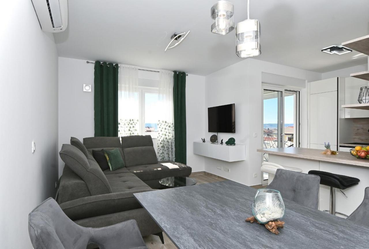 Luxury Apartment White Crystal Kastela Dış mekan fotoğraf