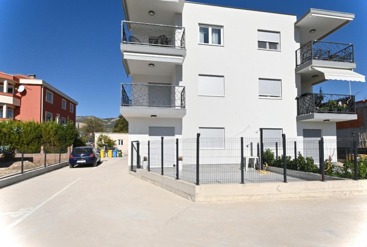 Luxury Apartment White Crystal Kastela Dış mekan fotoğraf